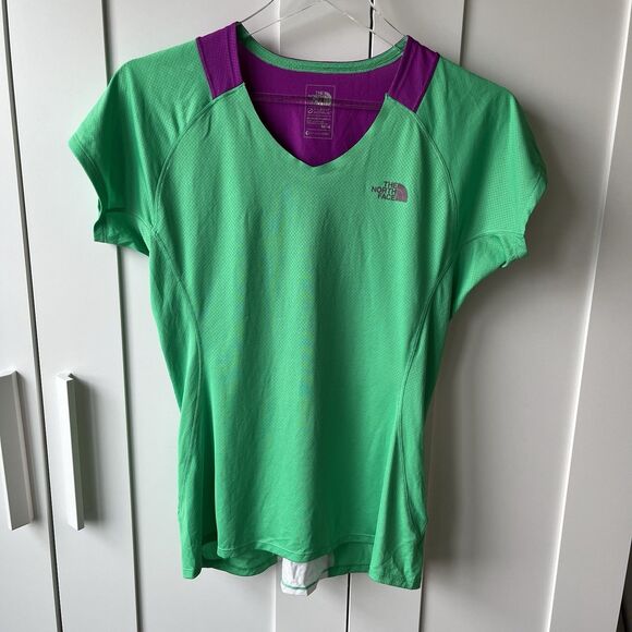 The North Face Flight Series Surreal Green V Neck SS Shirt medium - Picture 1 of 11